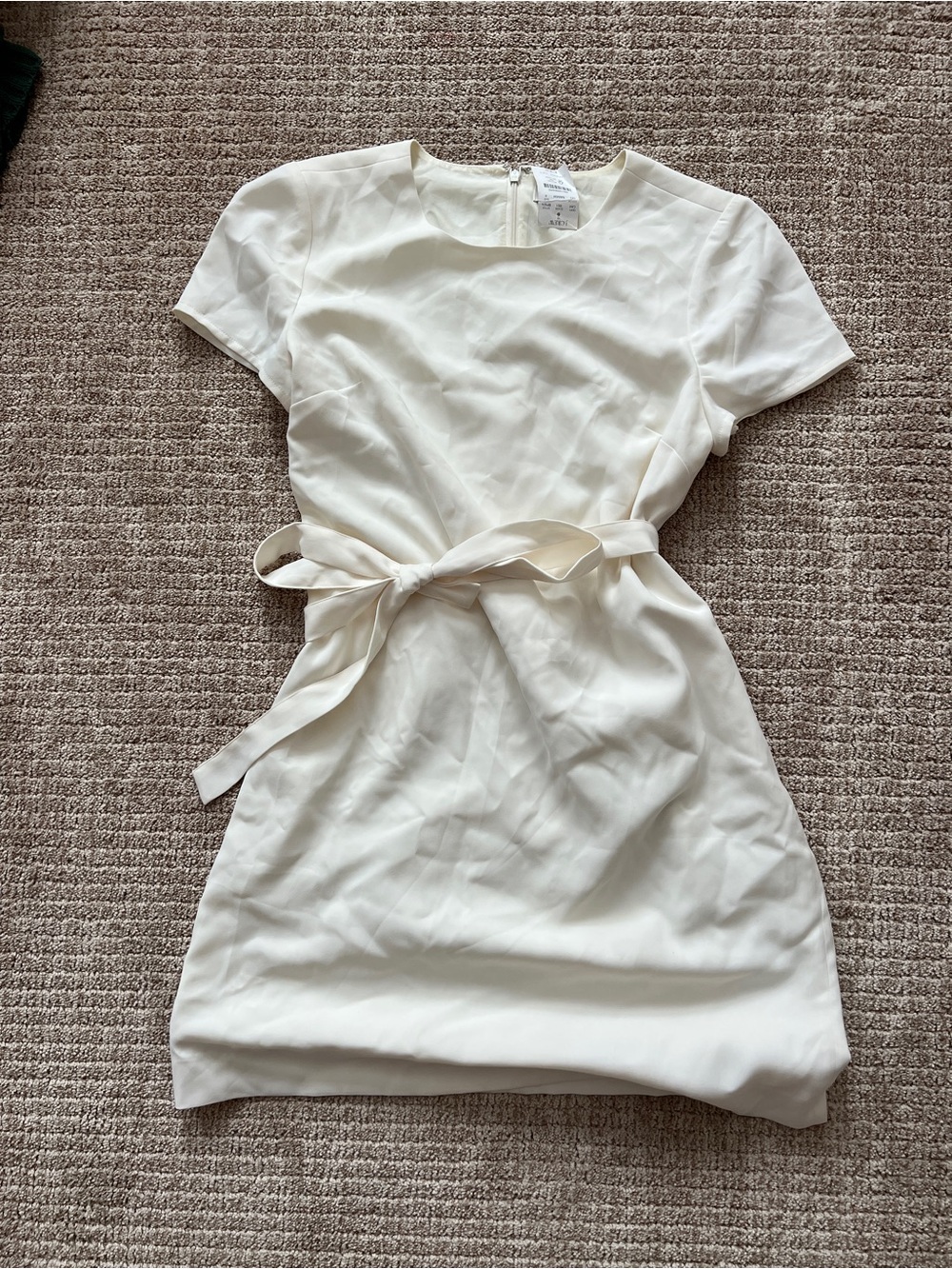 White J Crew Tie-Waist Short Sleeve Dress